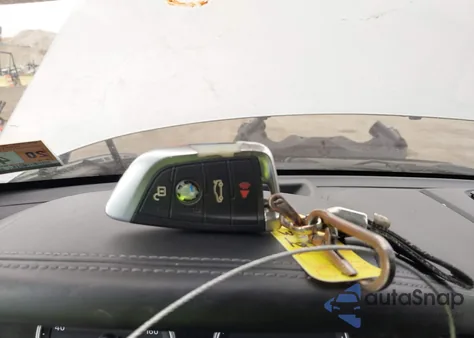 2016 BMW X5 M z USA, uszkodzony, nr VIN 5YMKT6C55G0R78151